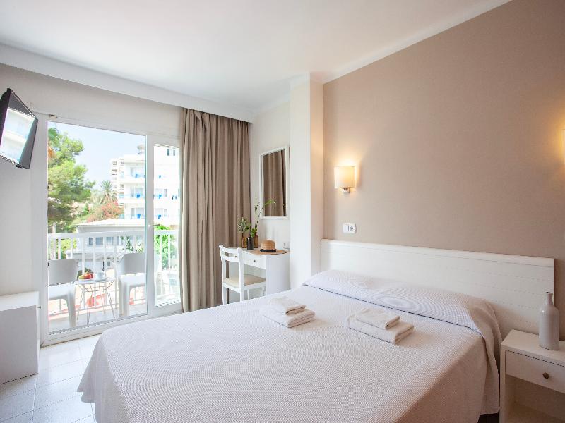 Hostal Residencia Sutimar image