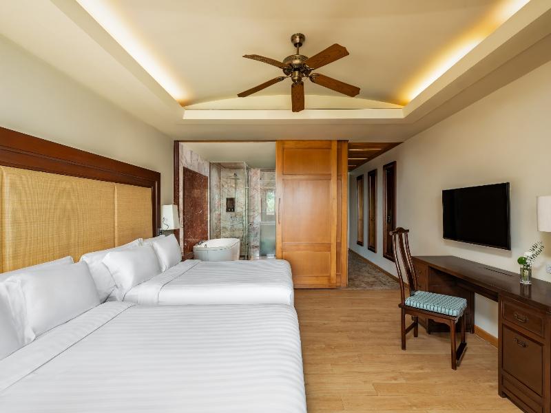 Centara Grand Beach Resort Phuket image