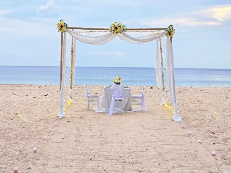 Centara Grand Beach Resort Phuket image