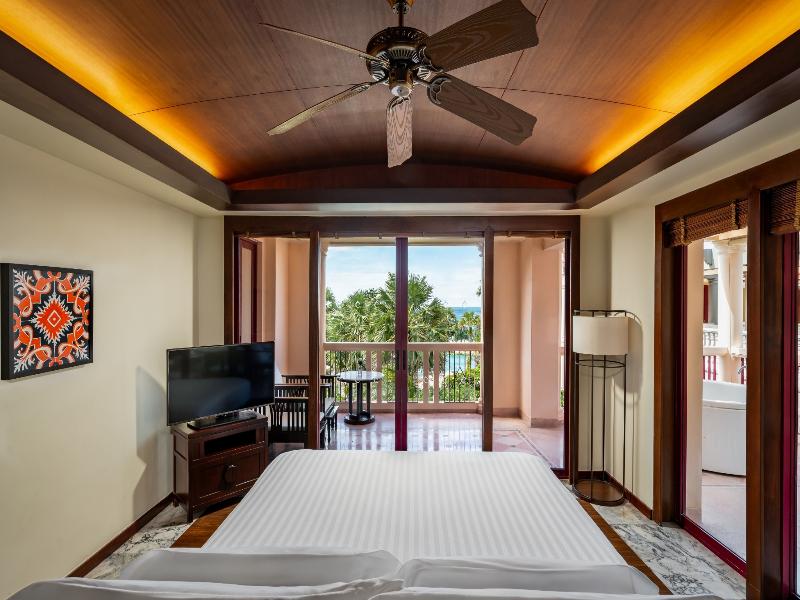 Centara Grand Beach Resort Phuket image