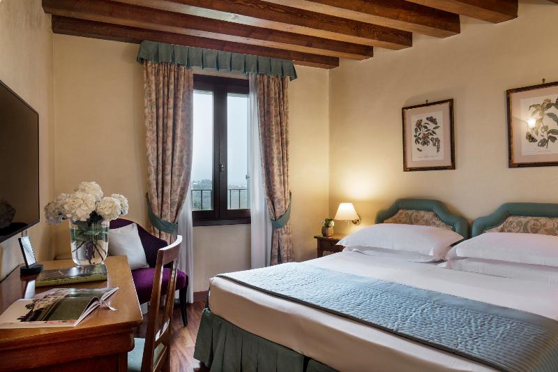 Villa Michelangelo Vicenza - Starhotels Collezione image
