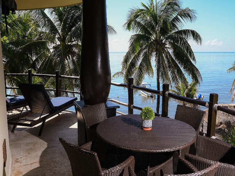 El Taj Ocean Front and Beachside Condo Hotel image