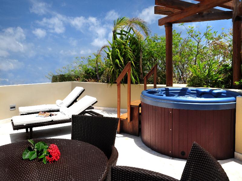 Maya Villa Condo Hotel image