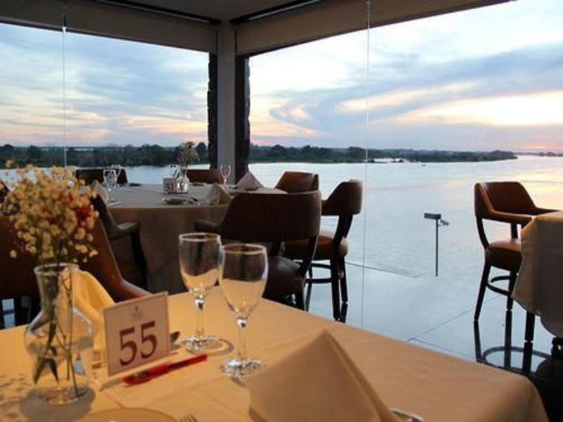 Resort Yacht Y Golf Club Paraguayo image