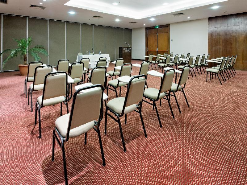 Crowne Plaza Asuncion image