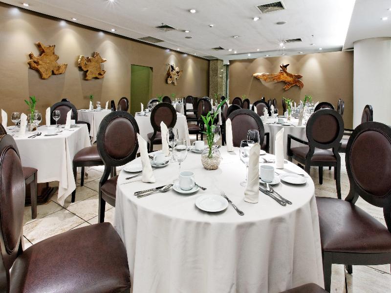 Crowne Plaza Asuncion image