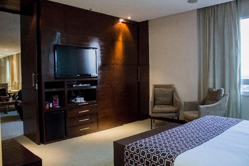 Crowne Plaza Asuncion image