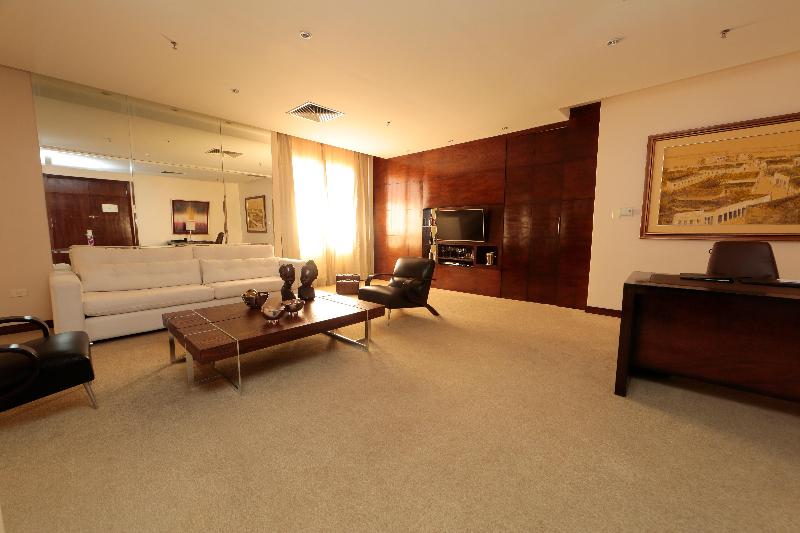 Crowne Plaza Asuncion image