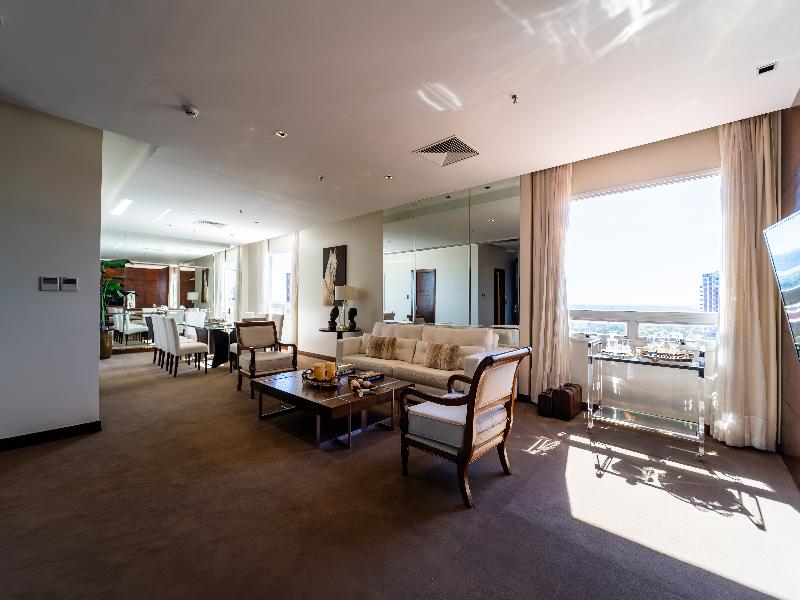 Crowne Plaza Asuncion image