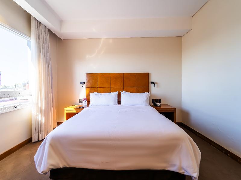 Crowne Plaza Asuncion image
