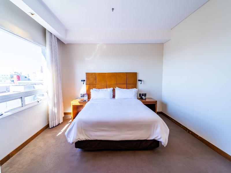 Crowne Plaza Asuncion image