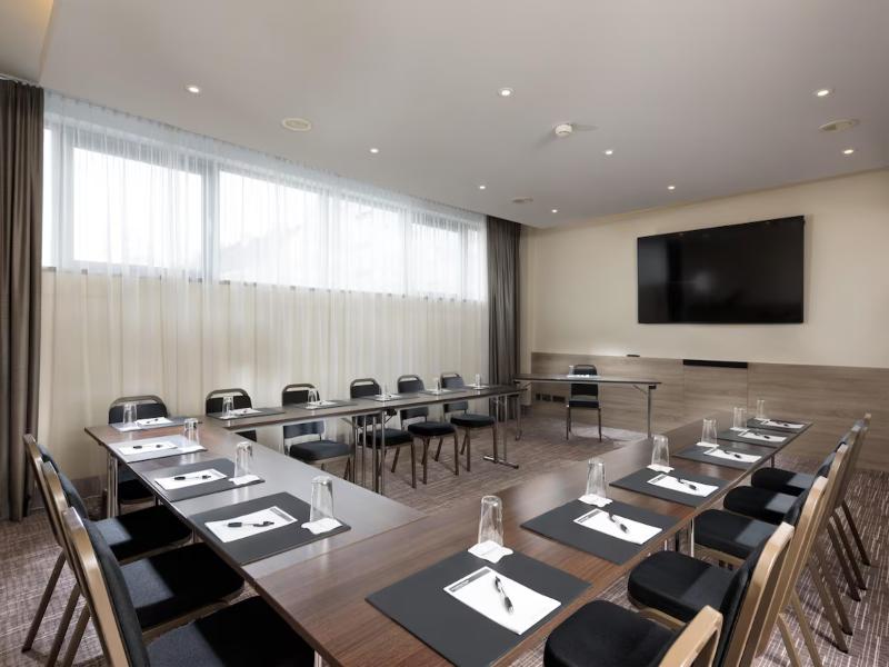 Radisson Blu Hotel & Conference Centre, Salzburg image