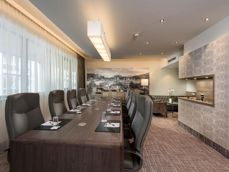 Radisson Blu Hotel & Conference Centre, Salzburg image
