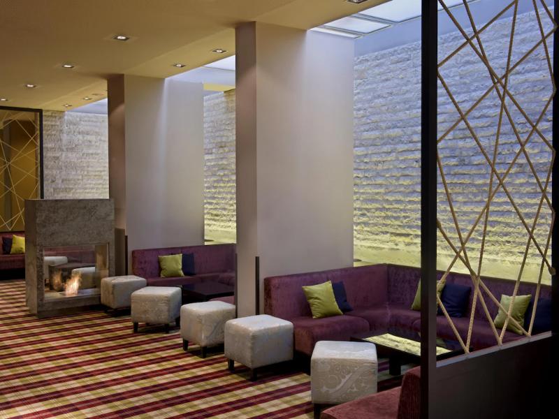 Radisson Blu Hotel & Conference Centre, Salzburg image