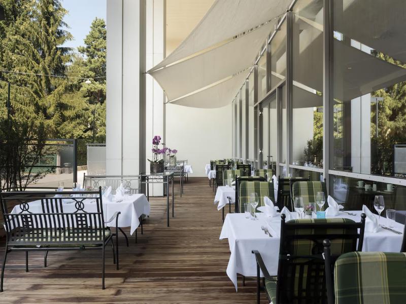 Radisson Blu Hotel & Conference Centre, Salzburg image