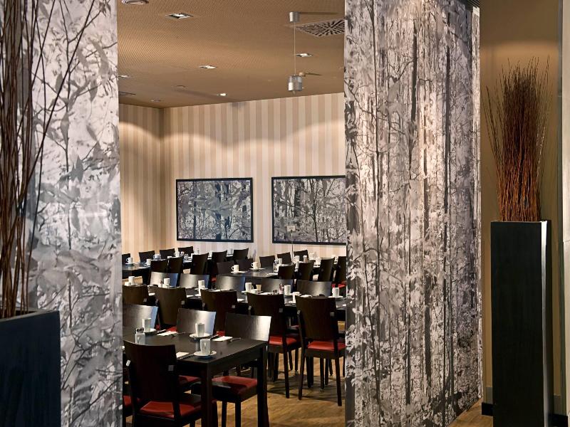 Radisson Blu Hotel & Conference Centre, Salzburg image