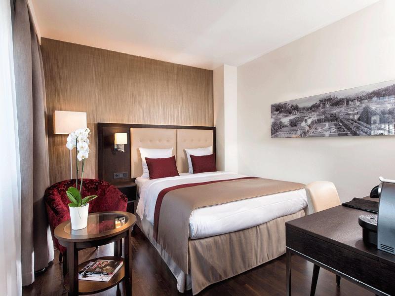 Radisson Blu Hotel & Conference Centre, Salzburg image