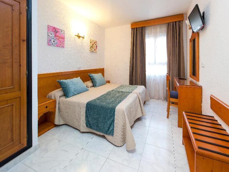 Hostal Mari image