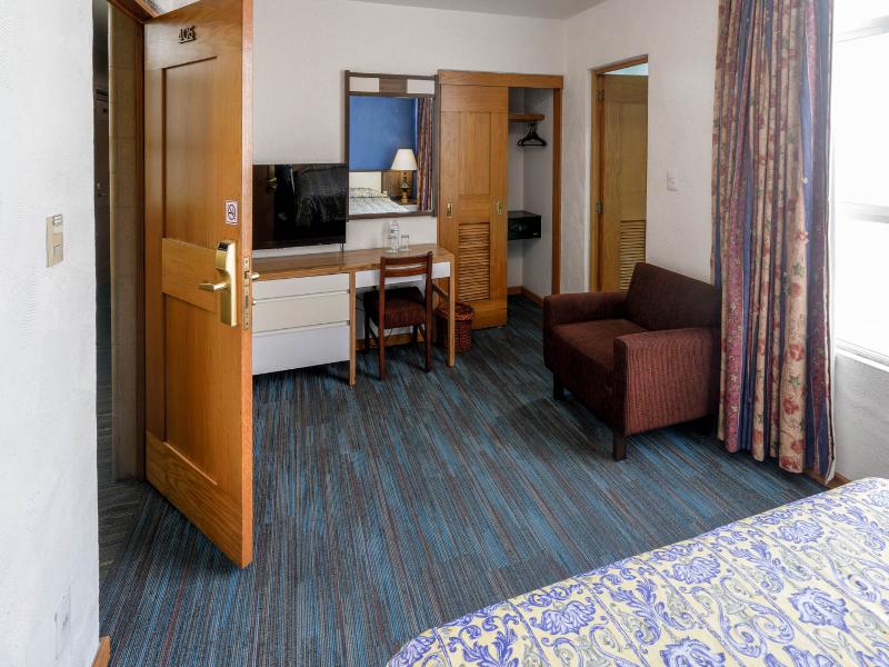 Hotel New York image