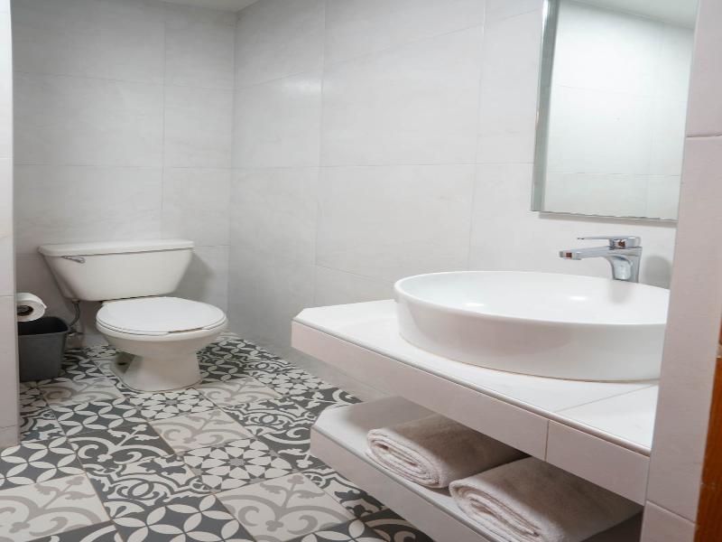 Hotel New York image