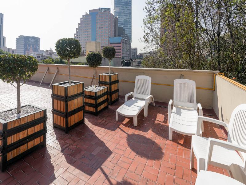 Hotel New York image