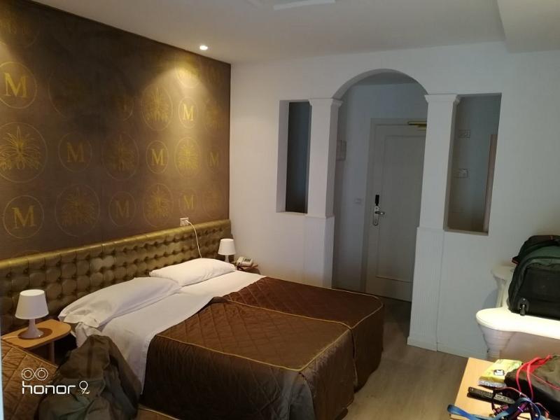 M Glamour Hotel image