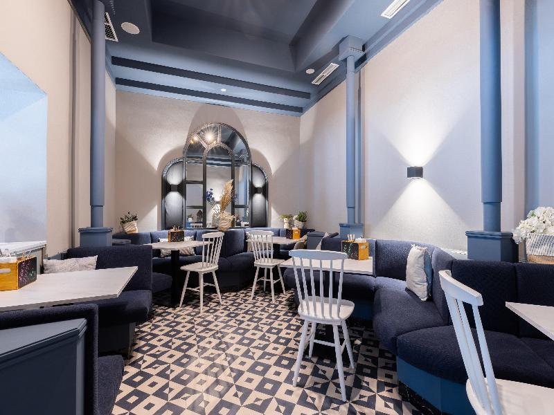 Garner Hotel Vienna, by IHG image