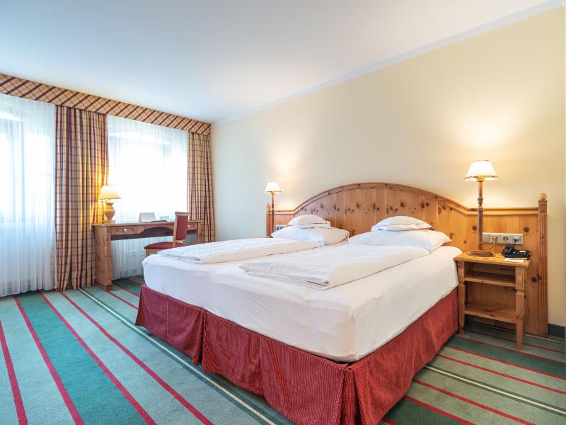 Hotel Kaiserhof Kitzbühel image