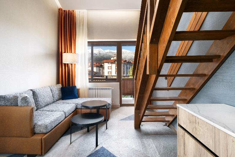 Hotel Strazhite