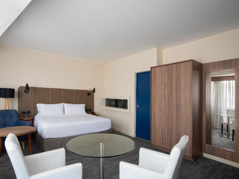 Crowne Plaza Lima Hotel image