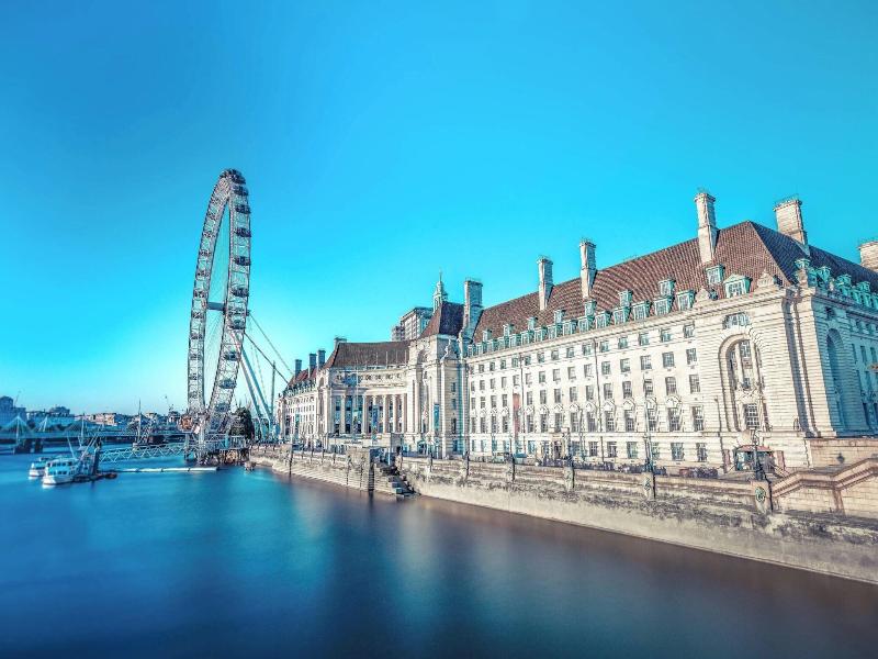 London Marriott Hotel County Hall image