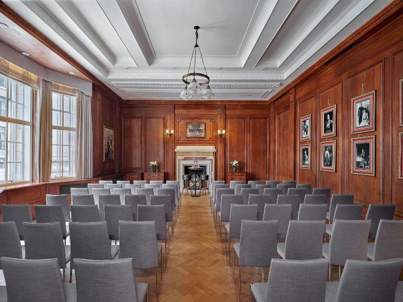 London Marriott Hotel County Hall image