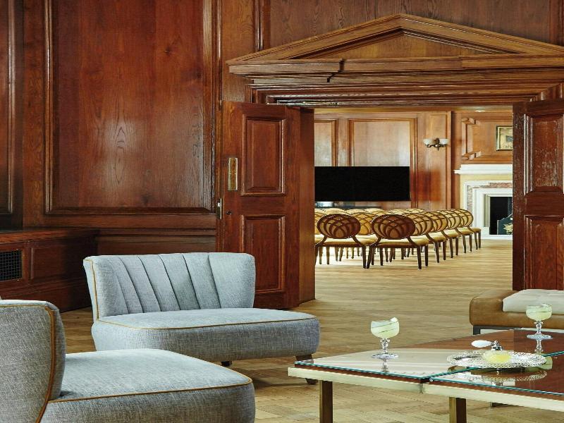 London Marriott Hotel County Hall image