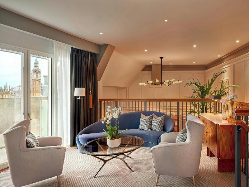 London Marriott Hotel County Hall image