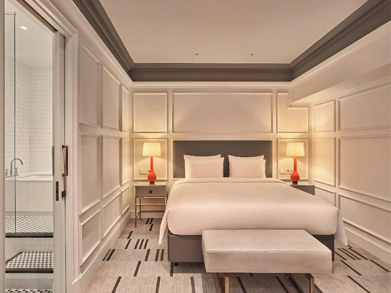 London Marriott Hotel County Hall image