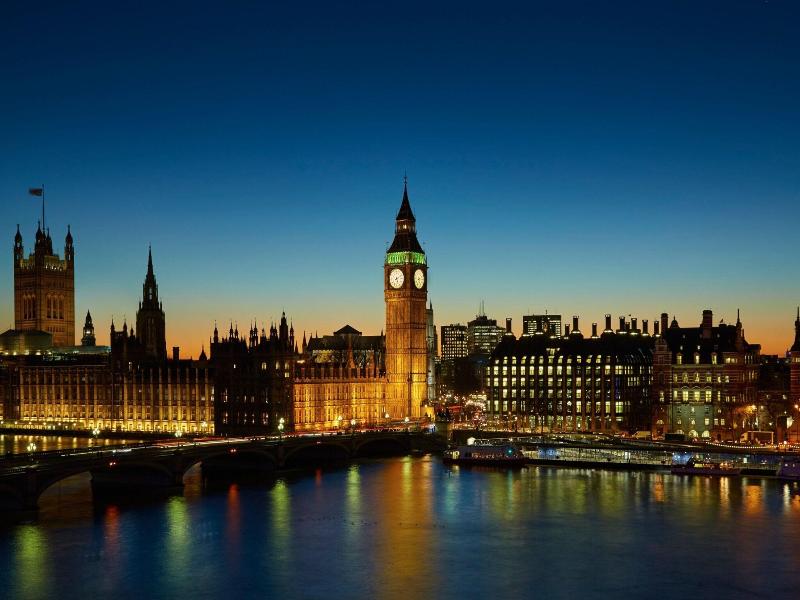 London Marriott Hotel County Hall image