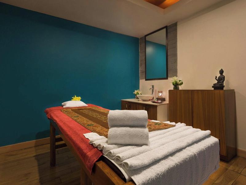 Four Points By Sheraton Jaipur, City Square image
