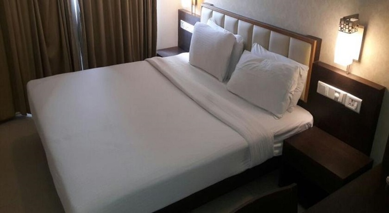 FabHotel Sadanand Hinjewadi Baner image