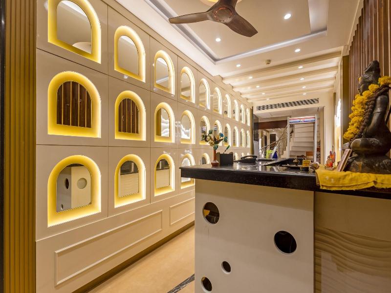 Vanson Villa image