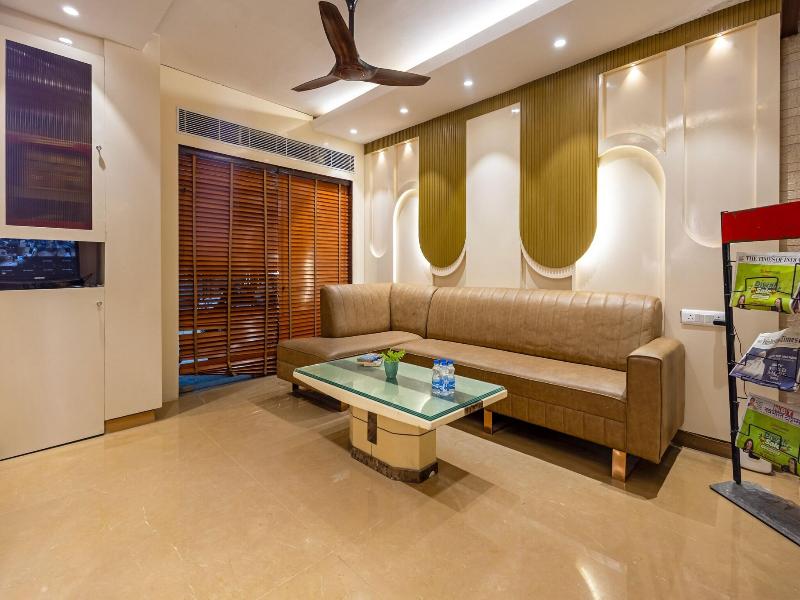 Vanson Villa image