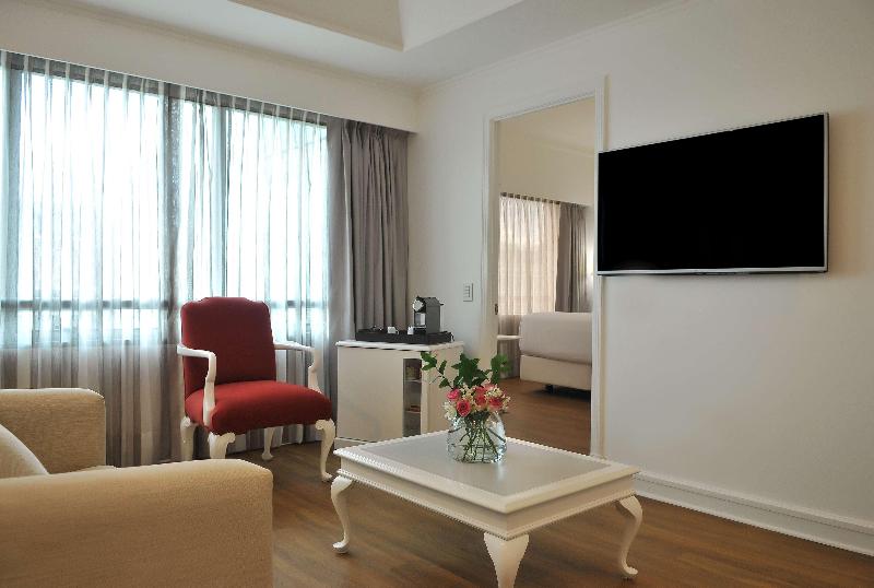 NH Collection Plaza Santiago image