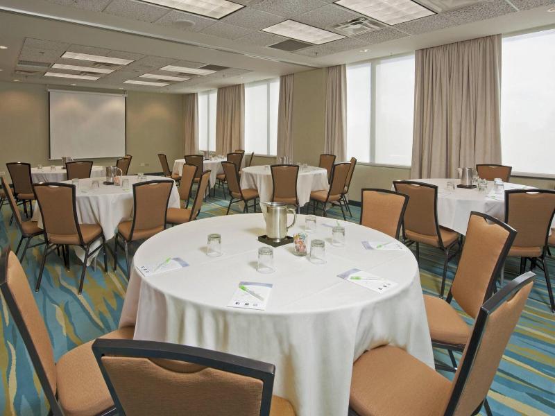 SpringHill Suites Chicago O'Hare image