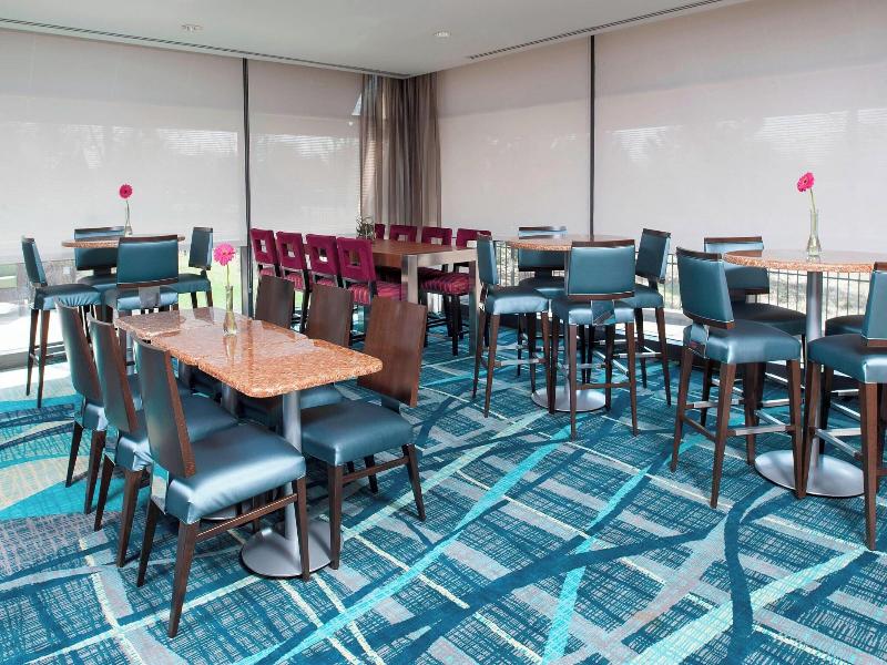 SpringHill Suites Chicago O'Hare image