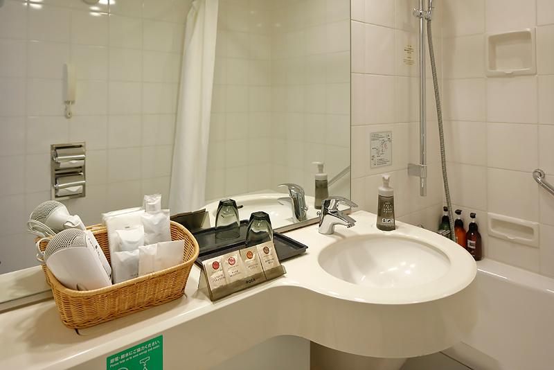 Stay in style at Hotel Century Southern Tower