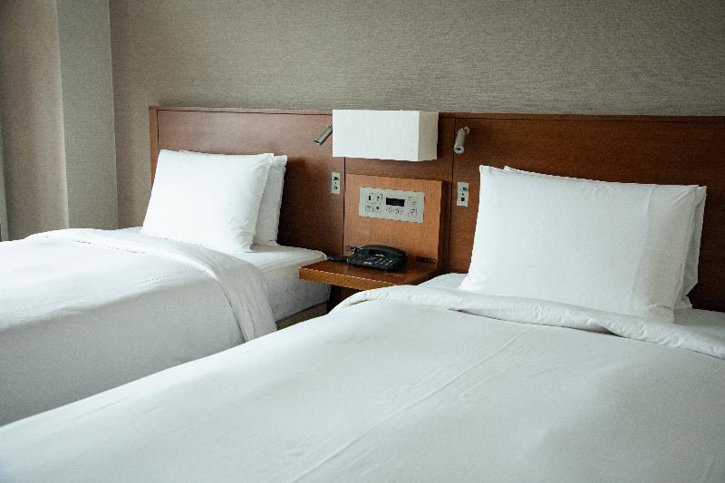 Stay in style at Hotel Century Southern Tower