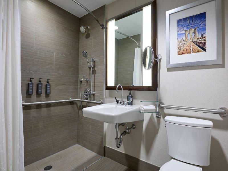 Sheraton Brooklyn New York Hotel image