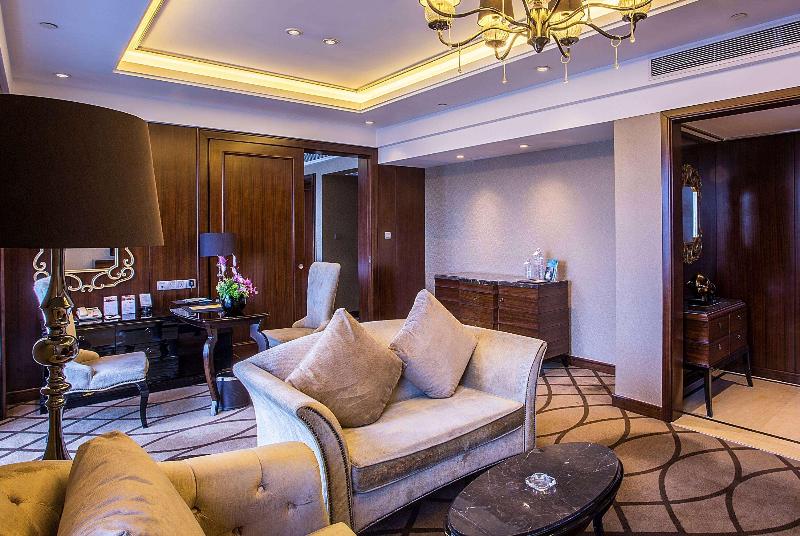 Plaza Royale Furongguo Changsha image