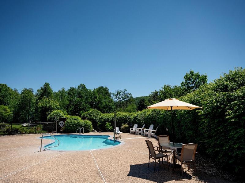Fireside Inn & Suites Gilford