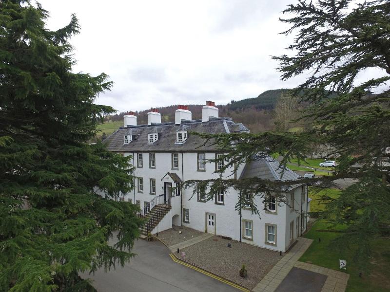 Moness House Hotel and Resort Cottages image