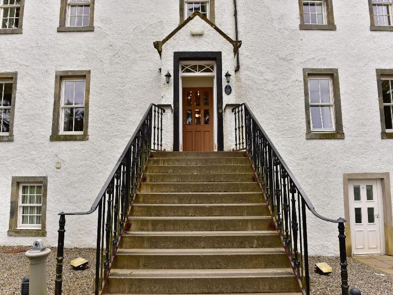 Moness House Hotel and Resort Cottages image